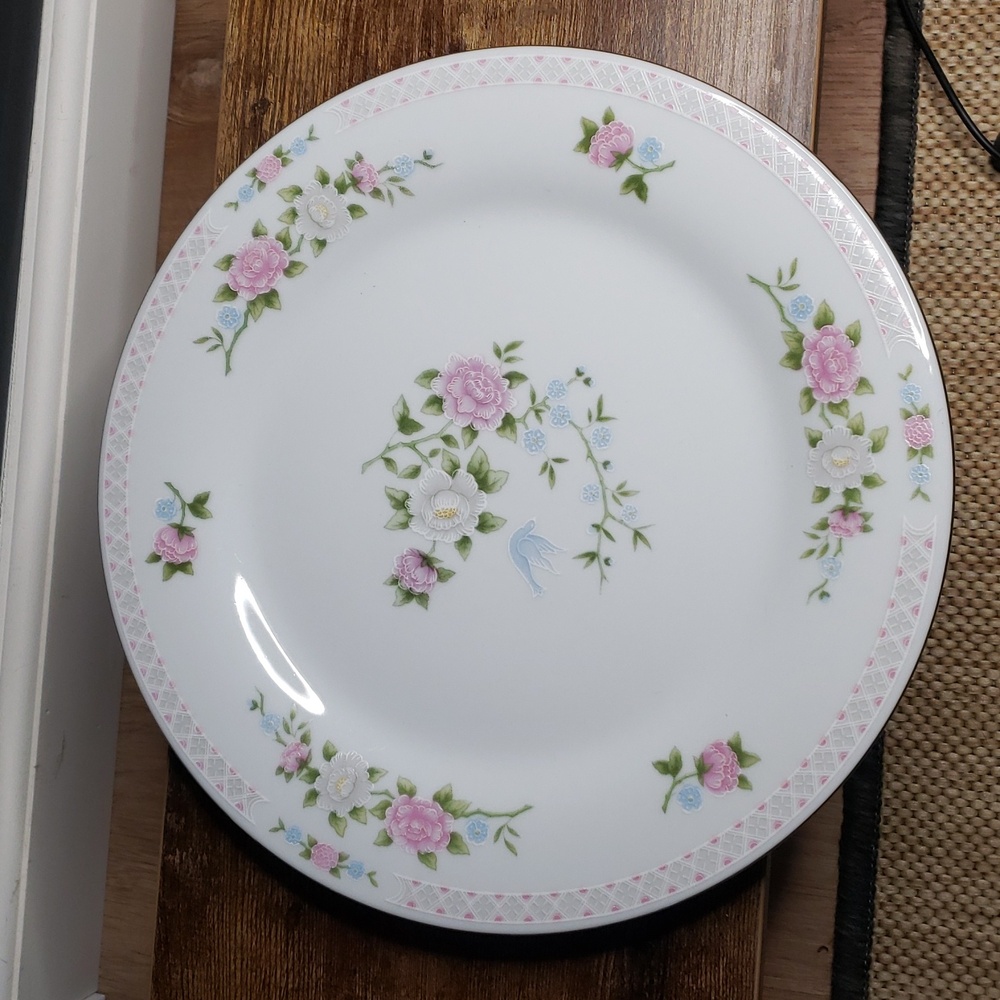 Crown Ming Bird Of Paradise Dinner Plate Replacement Fine China